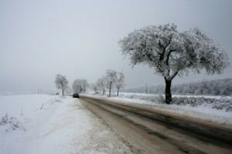 winter-road_2931785